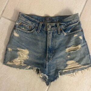 Abercrombie denim shorts size 0/25